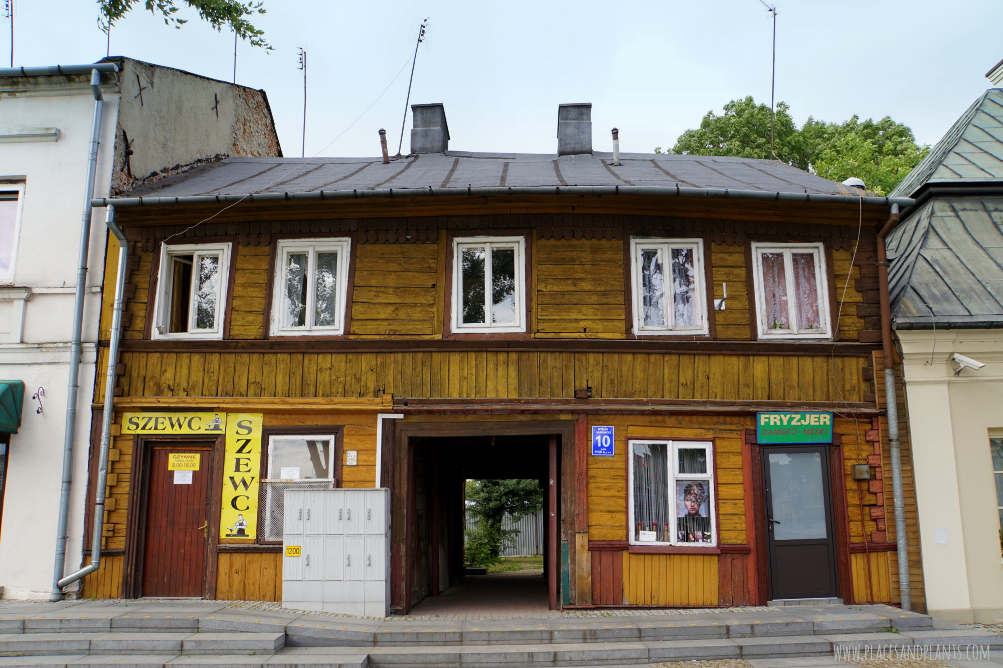 Drewniane domy Węgrów